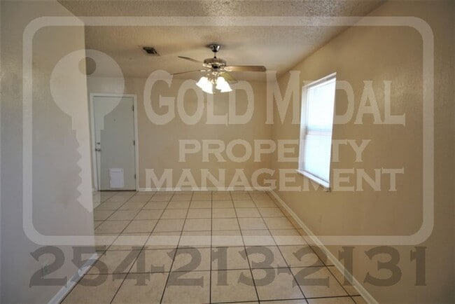 Photo - 804 Michelle Dr