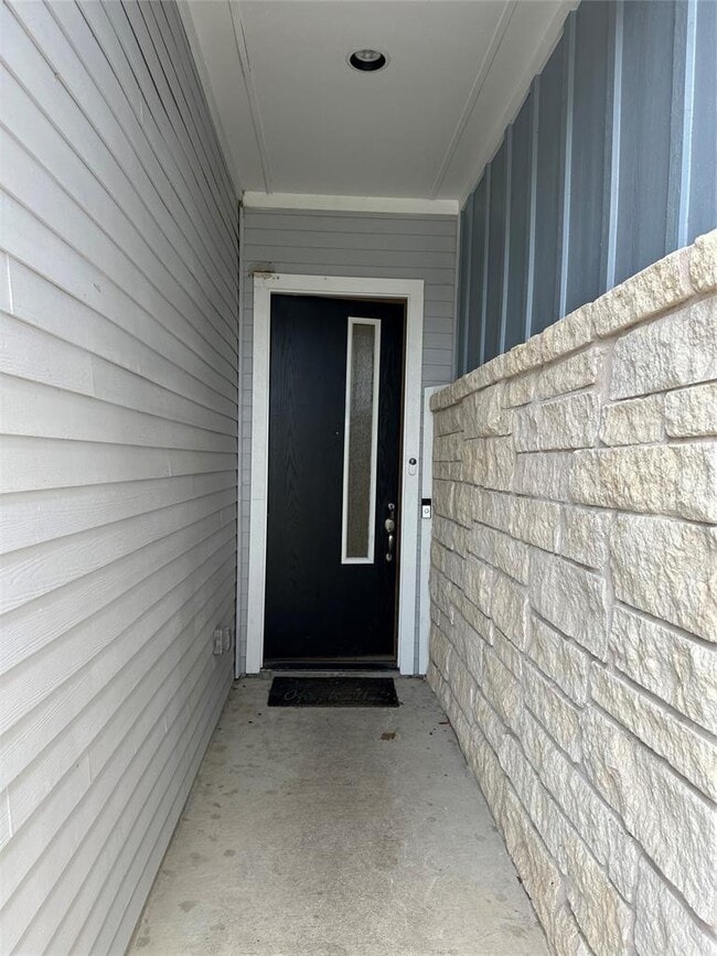 Photo - 11204 Charger Wy