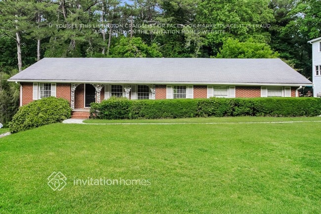 Photo - 1599 Knob Hill Dr NE House