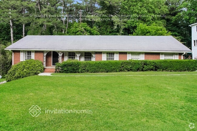 Building Photo - 1599 Knob Hill Dr NE Rental