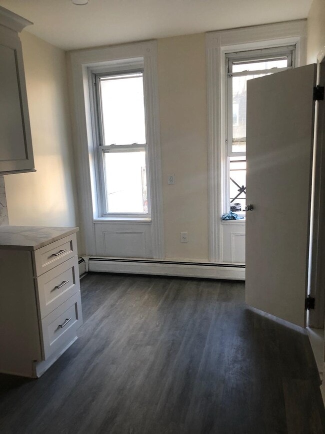 Photo - 521 Madison St Unit #4 aka #3L