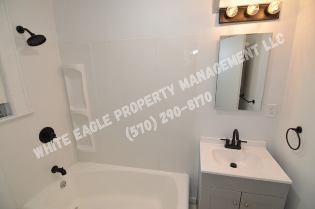 Photo - 12 Lake St Unit Apt 2