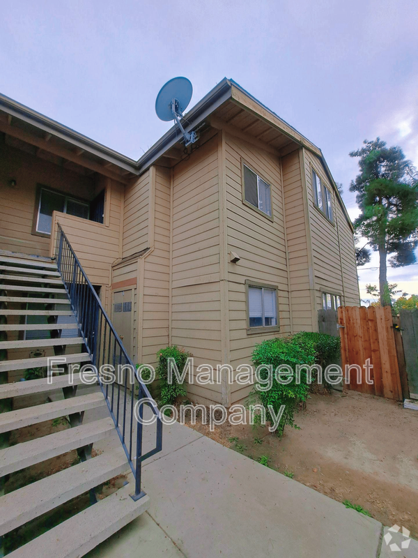 Building Photo - 3306 W Shields Ave Unit #201 Rental