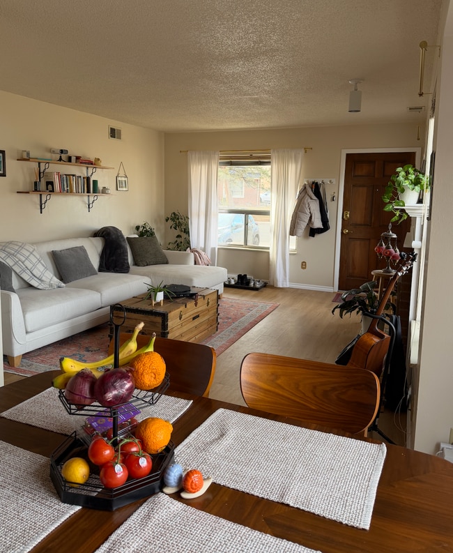 Photo - 1708 S Lee St