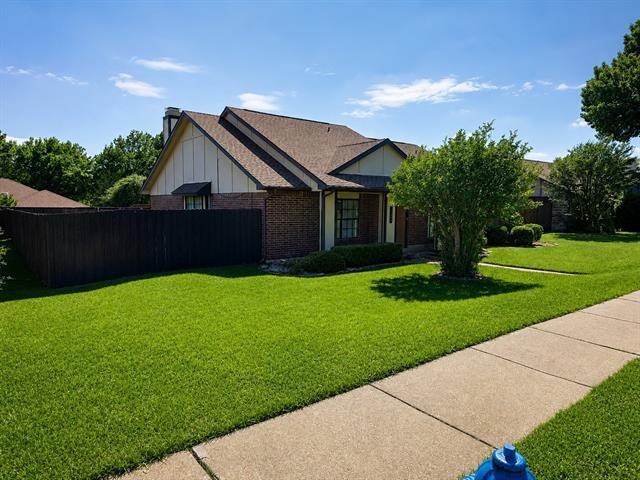Photo - 1308 Mullins Dr