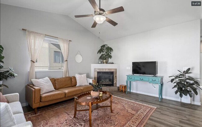 Photo - 568 S 360 E Cir