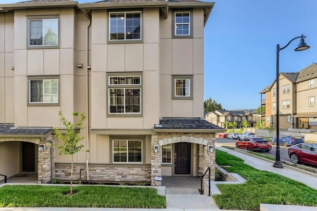 Photo - 16050 NW Frog LN