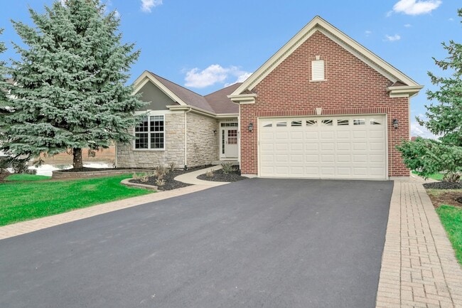 Photo - 2660 Harnish Dr