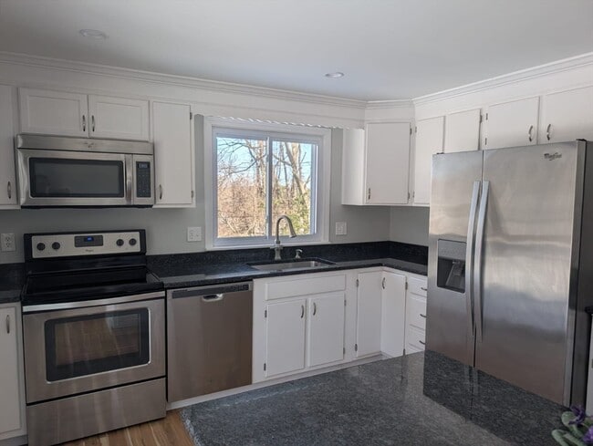 Photo - 270 Sunderland Rd