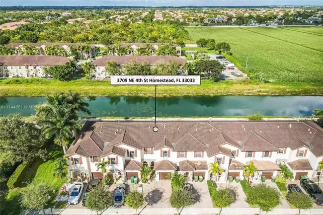 Photo - 3709 NE 4th St