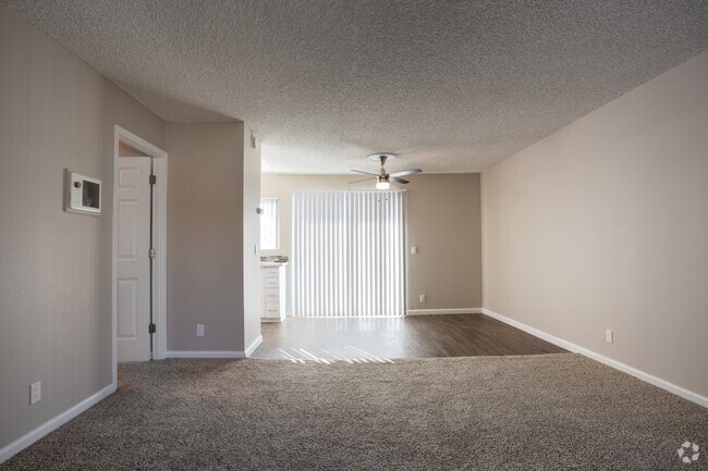 1HAB, 1BA - 750 ft² - Latitude Apartment Homes