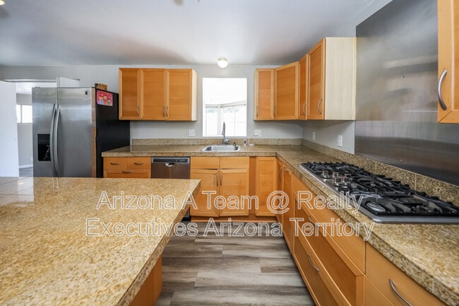 Photo - 3221 S Grady Ave