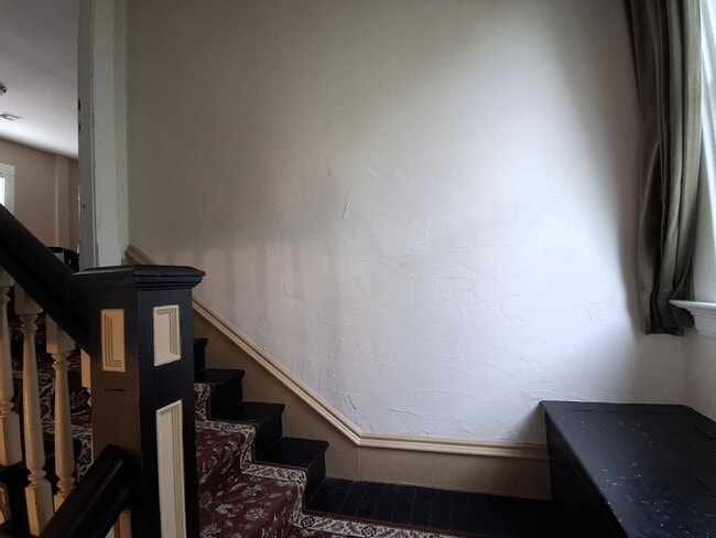 2321 Elm St Unit A