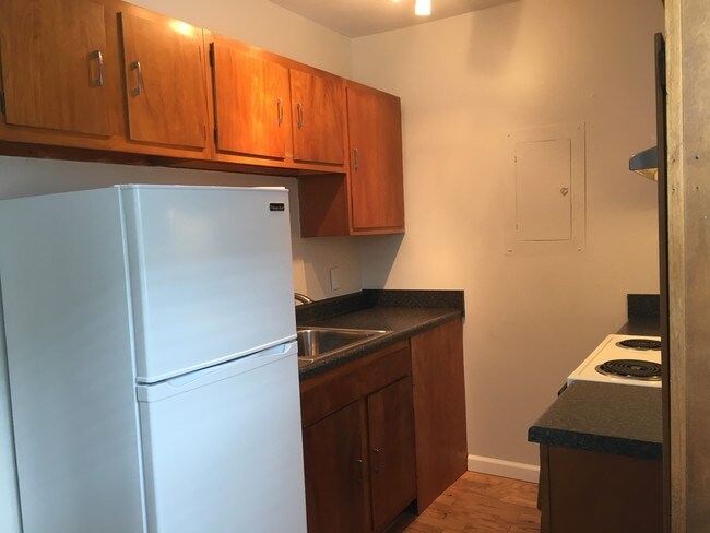 Photo - 2223 Laurel Ave Unit 2