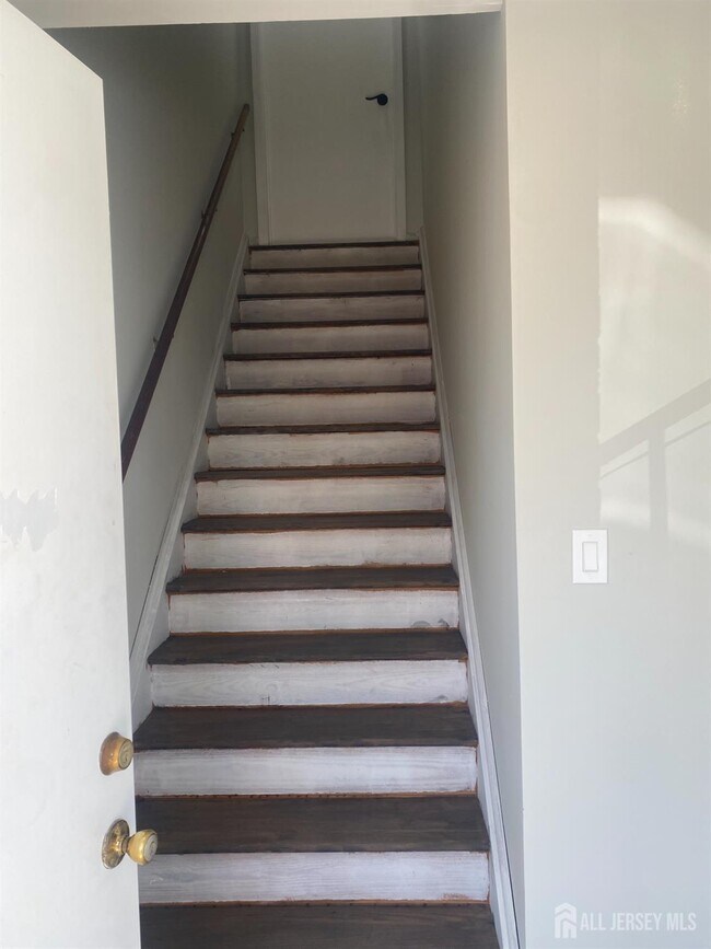 Photo - 111 Riva Ave Unidad 2