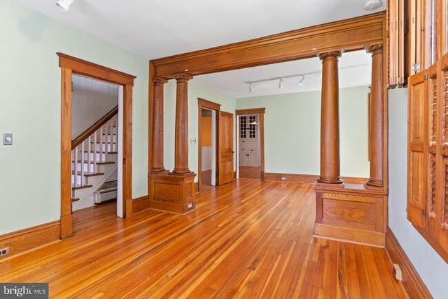 2709 Mill Rd