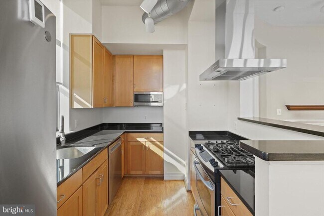 Photo - 2020 12th St NW Unit PH-13