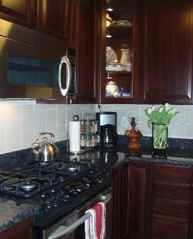 Building Photo - 5225 Pooks Hill Rd Unit 1307S