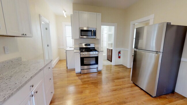 Photo - 413 Washington St Unit 2