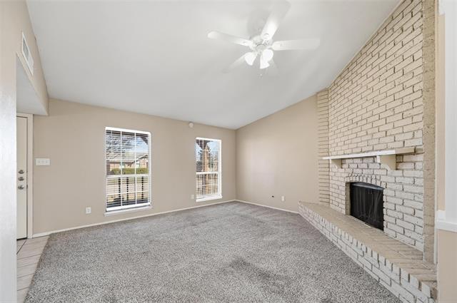 Photo - 512 White Oak St