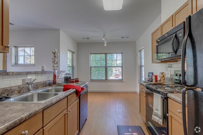 2 BR 1 BA