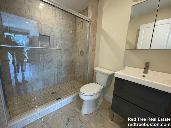 1028 Commonwealth Ave Unit 101