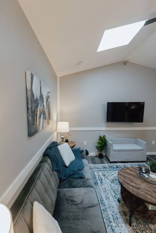 117 Spring St Unit SI ID1397960P