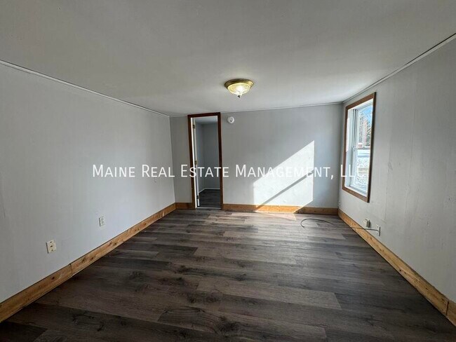 Photo - 22 Morton Ave