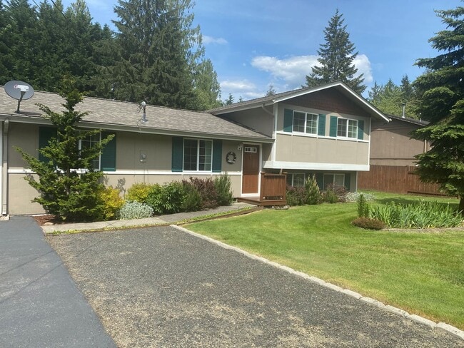 Building Photo - 4 Bed 2 Bath Home in Monroe