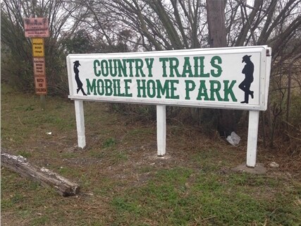Building Signage - Violet Mobile Home Park