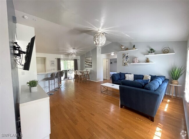 Building Photo - 6701 Canton St Rental