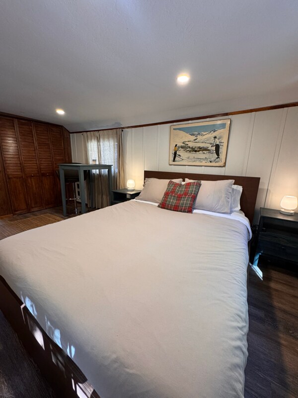 Photo - 451 Brassie Ave