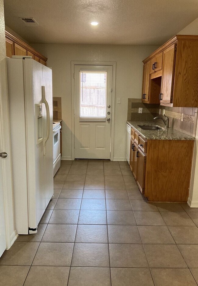 Photo - 1403 Cinch Dr Unit 1403 Cinch Drive -  B