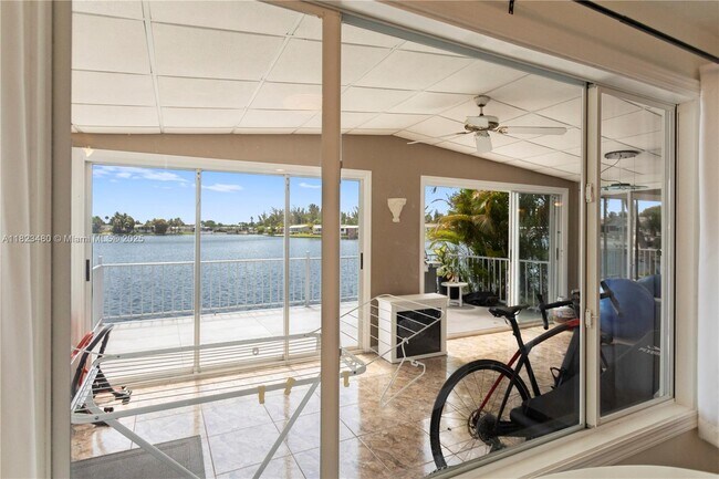 Photo - 5620 Lagoon Dr