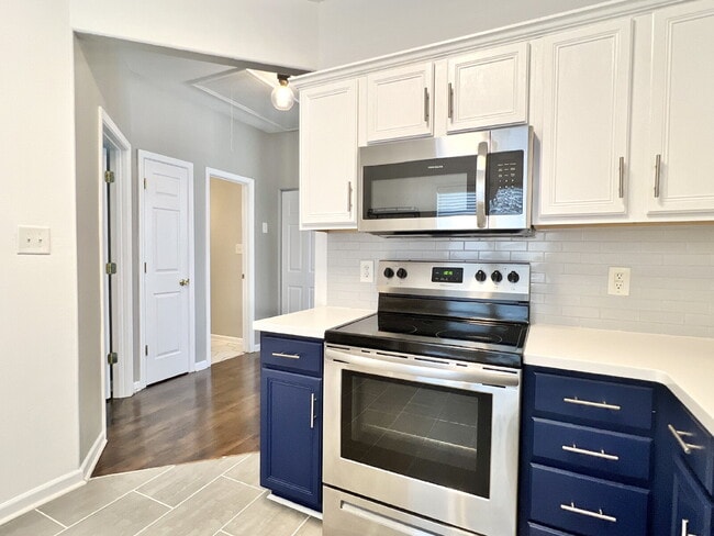 Photo - UPDATED 1 STORY TOWNHOME!