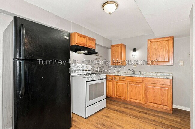 Photo - 4005 S Grand Blvd Unit B