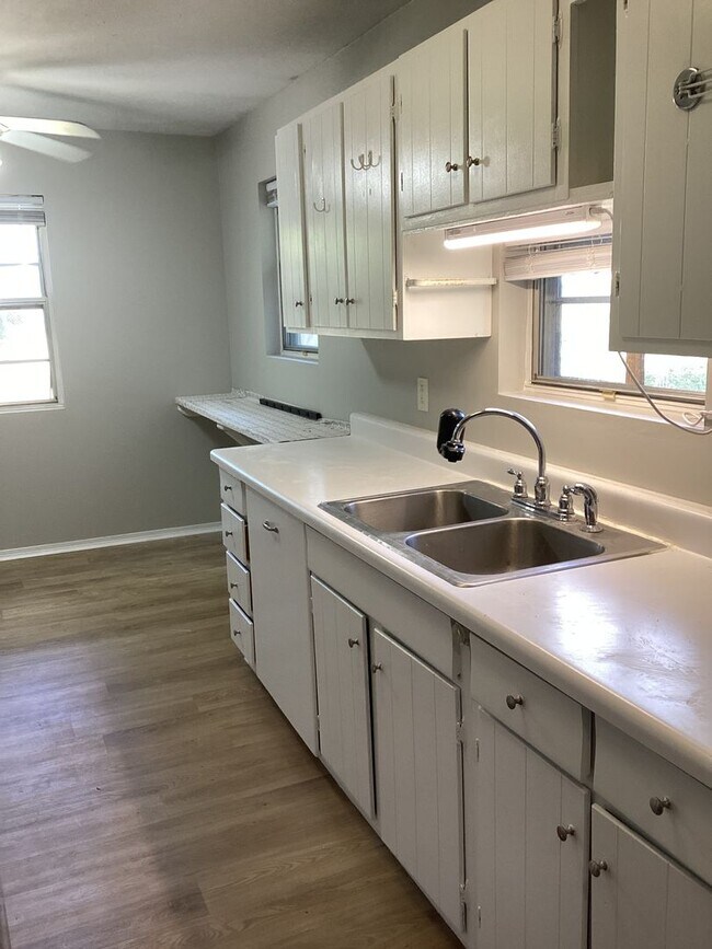 Photo - 3 Bedroom House in Harrison