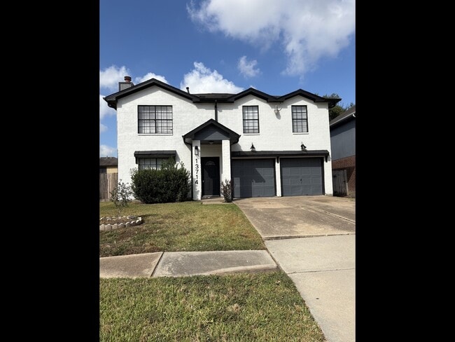 Building Photo - 13714 Firerock Dr
