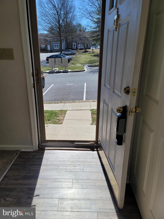 Photo - 5584 Talbot Ct