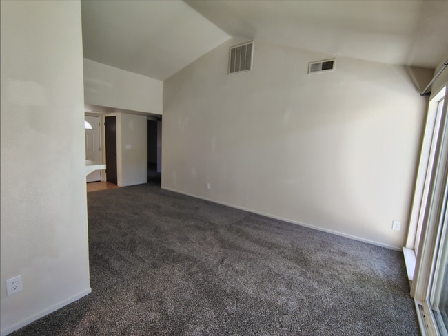 Photo - 1005 Sylvan Meadows Dr
