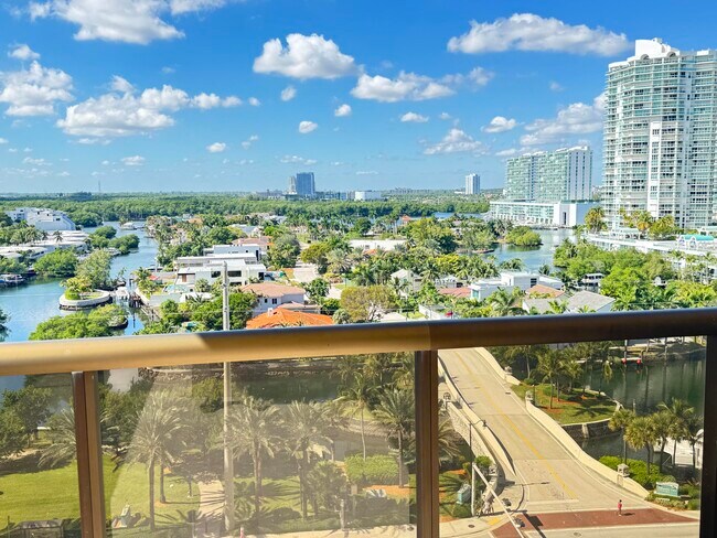 Photo - 16275 Collins Ave Unit #1004