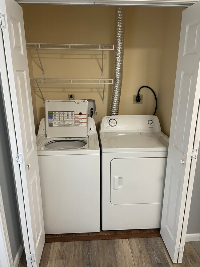 Photo - 131 Birdseye View Drive Unit B