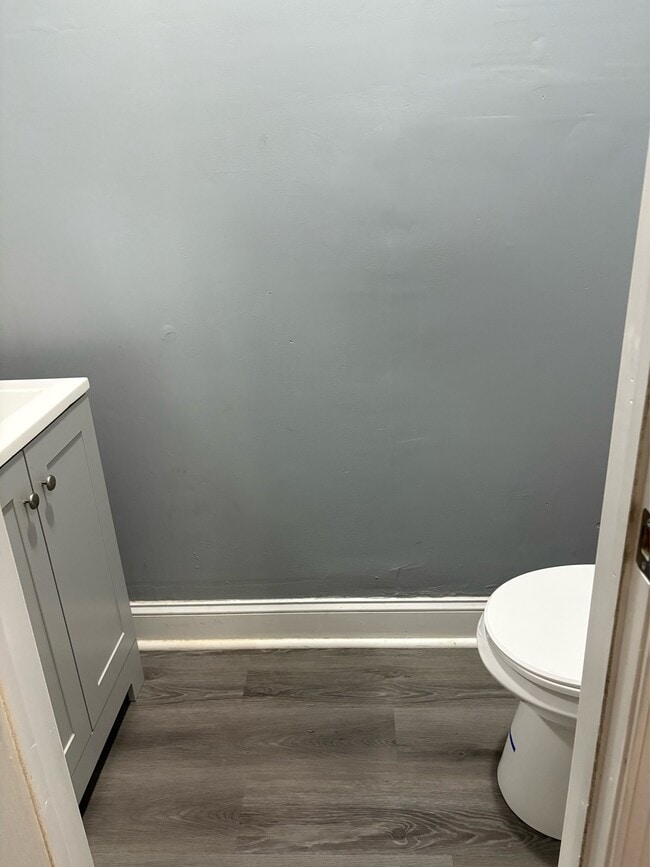 Photo - 54 N Morley St