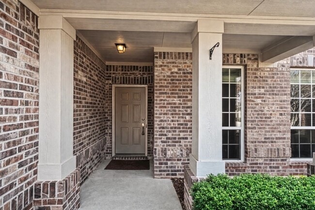 Photo - 2704 Evening Mist Dr