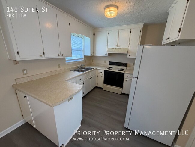 Photo - 146 Suter St
