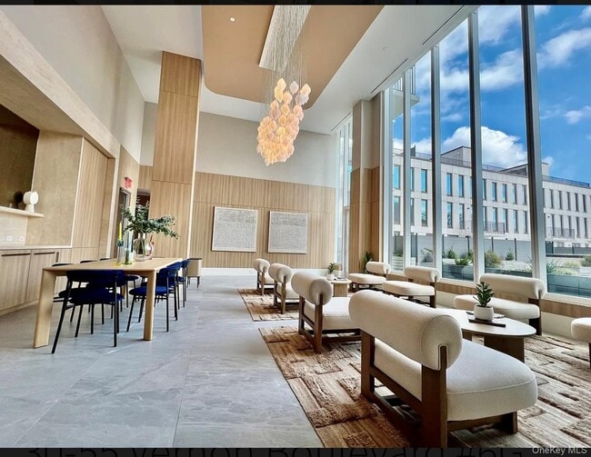 Photo - 30-55-55 Vernon Blvd Unidad 6G