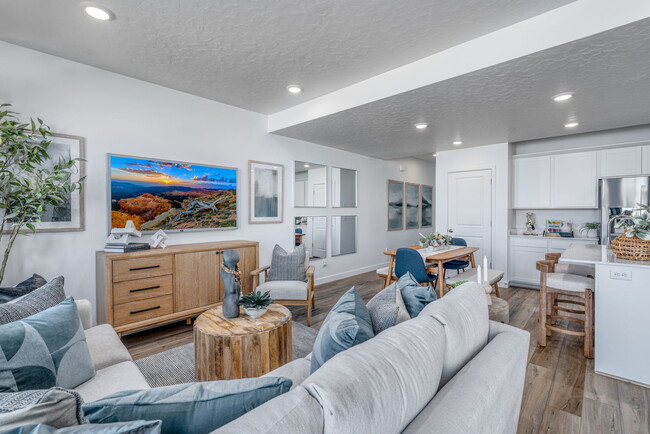 Photo - 1566 N Summer Spgs Cv