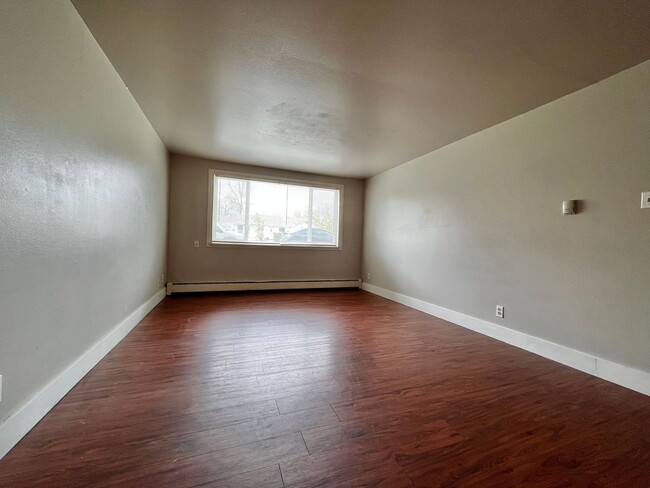 Photo - Robertson1001 (KC-JF-NB) Unit A4