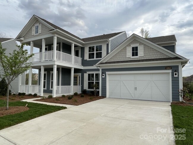 Building Photo - 13812 Water Ter Dr Rental