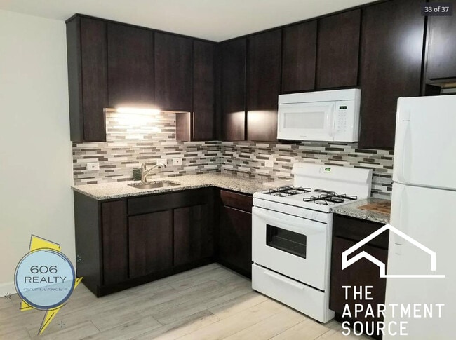 Photo - 1039 College Ave Unit 2E